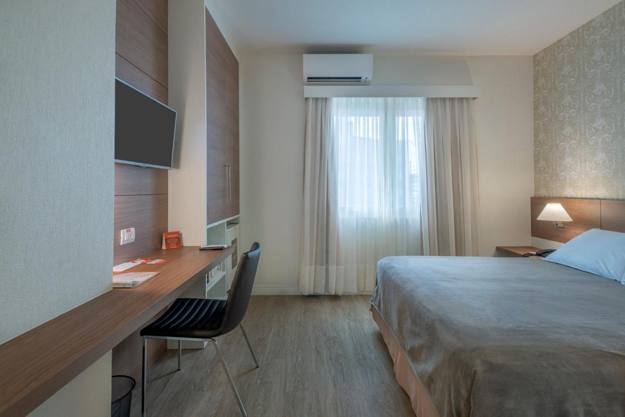 Hotel Gloria Блуменау Экстерьер фото